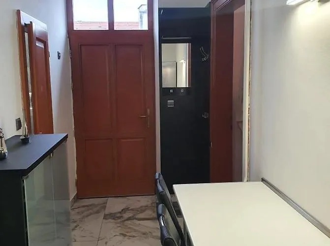 Monar Center Free Parking Apartment *